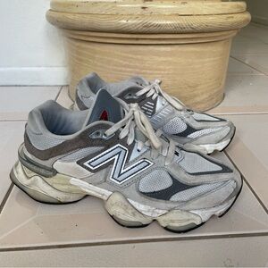 New Balance 9060 Gray NB Chunky Sneakers Women’s 7 Used